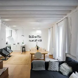 Minimalista En El Corazon De Apartment Bilbao